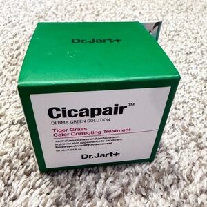 BNIB (sealed) Dr Jart+ Cicapair Soothing Color Correcting Treatment SPF 30 50 ml